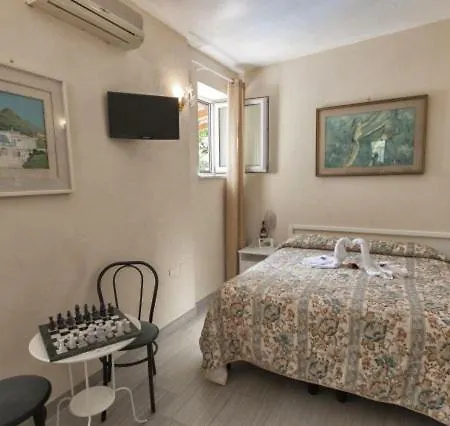 Hotell La Rondinella